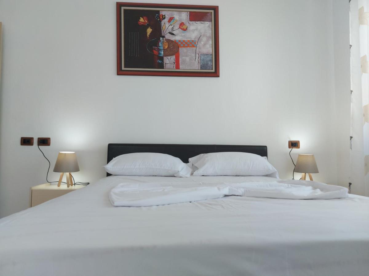 Bral Apartments 9 ドゥラス エクステリア 写真